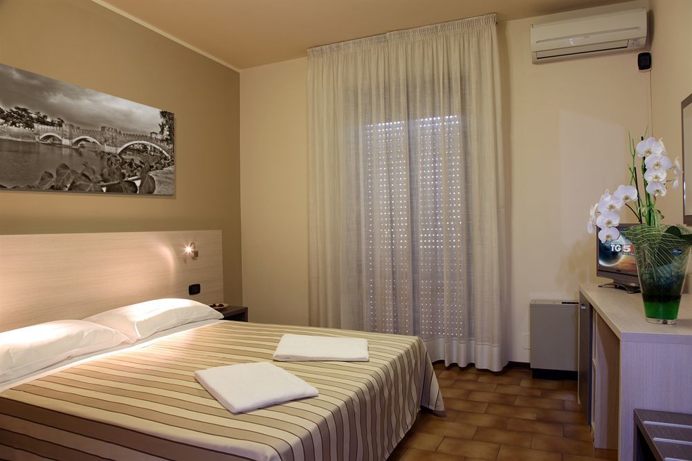 Hotel Gelmini Verona Esterno foto